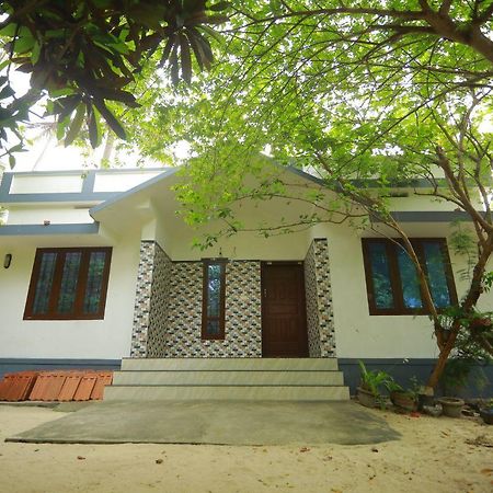 Marari Stella Vich Villa Homestay Turavūr Εξωτερικό φωτογραφία